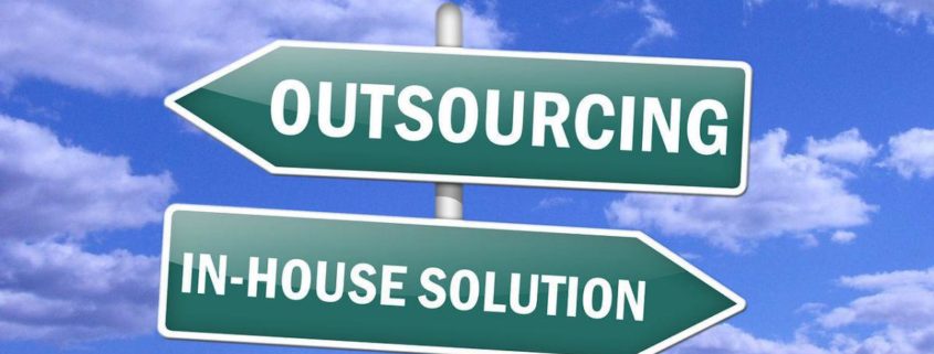 outsource_or_in-house